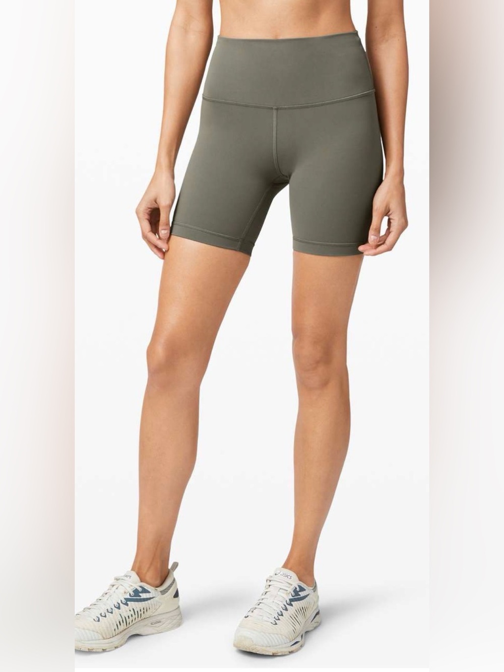 Lululemon Wonder Train High-Rise Short 6” – Grey Sage – Size 6